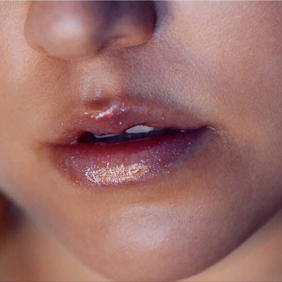 Frank Body Shimmer Lip Gloss - Picture 3 of 8